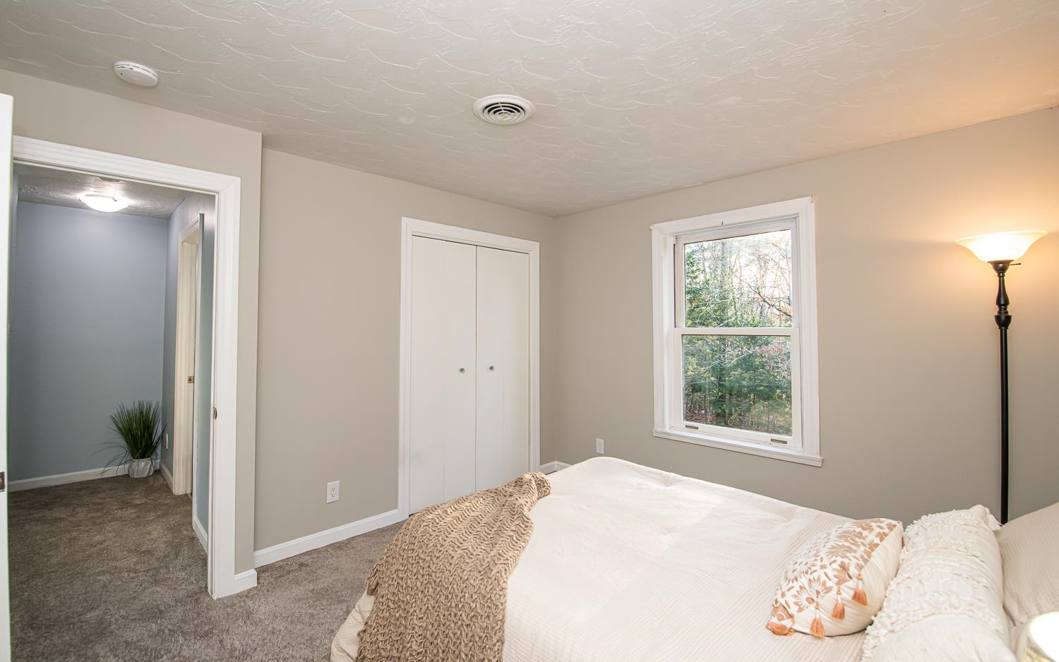 92 Bean Road, Unit 2 Fremont, NH 03044 - Photo 20 of 34 Gallery Image 20