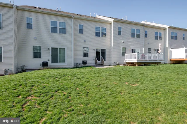$309,900 | 1272 Elderslie Lane, Unit 92, York, PA 17403