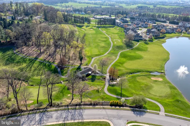 $309,900 | 1272 Elderslie Lane, Unit 92, York, PA 17403