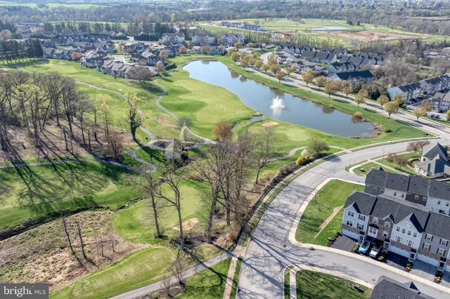 $309,900 | 1272 Elderslie Lane, Unit 92, York, PA 17403