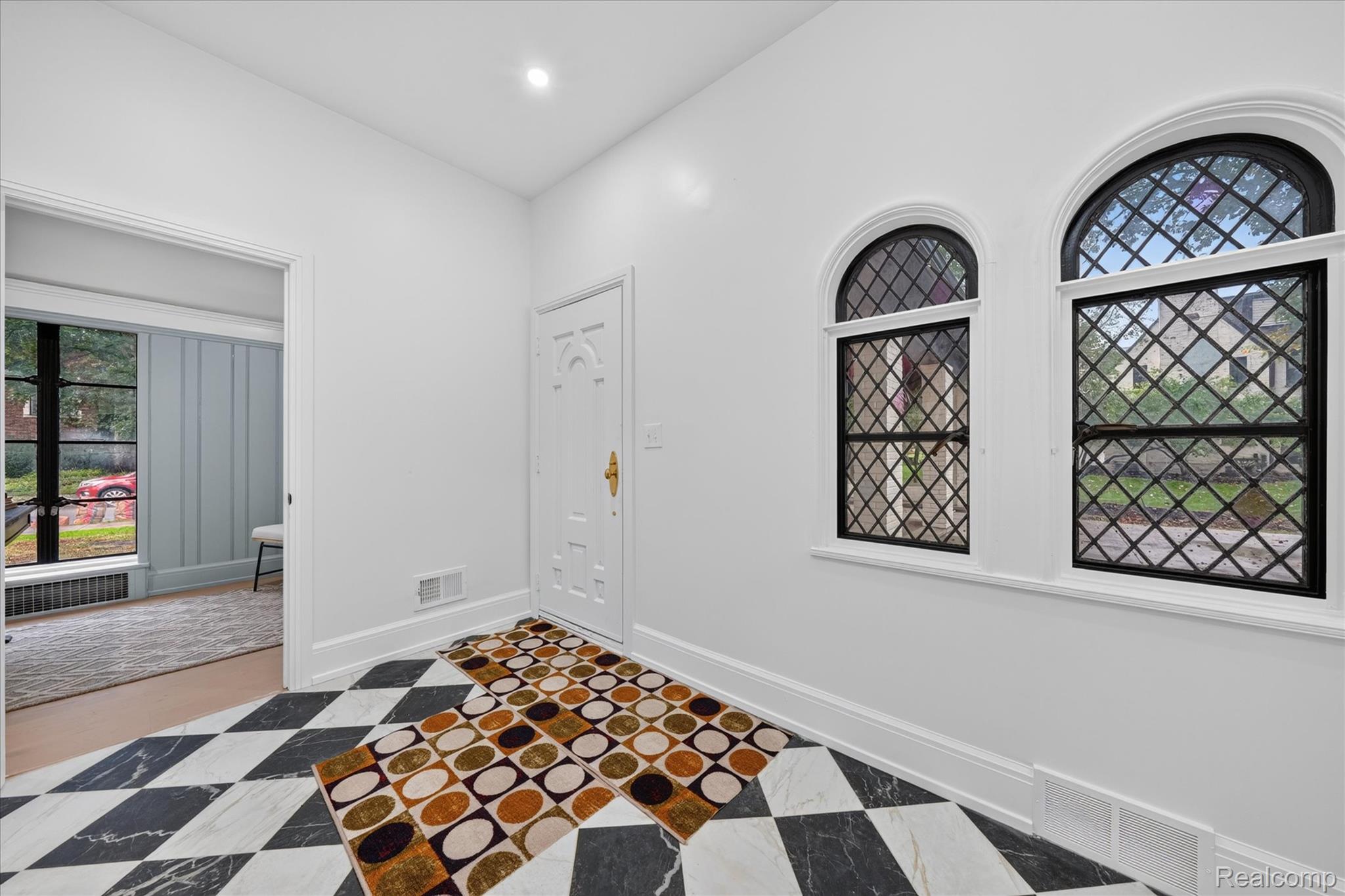 3250 Sherbourne Road Detroit, MI 48221 - Photo 5 of 36 Checkered tile flooring with white and black tones
