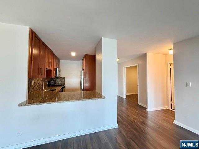 1203 River Road, Unit 12D Edgewater, NJ 07020 - Photo 5 of 25