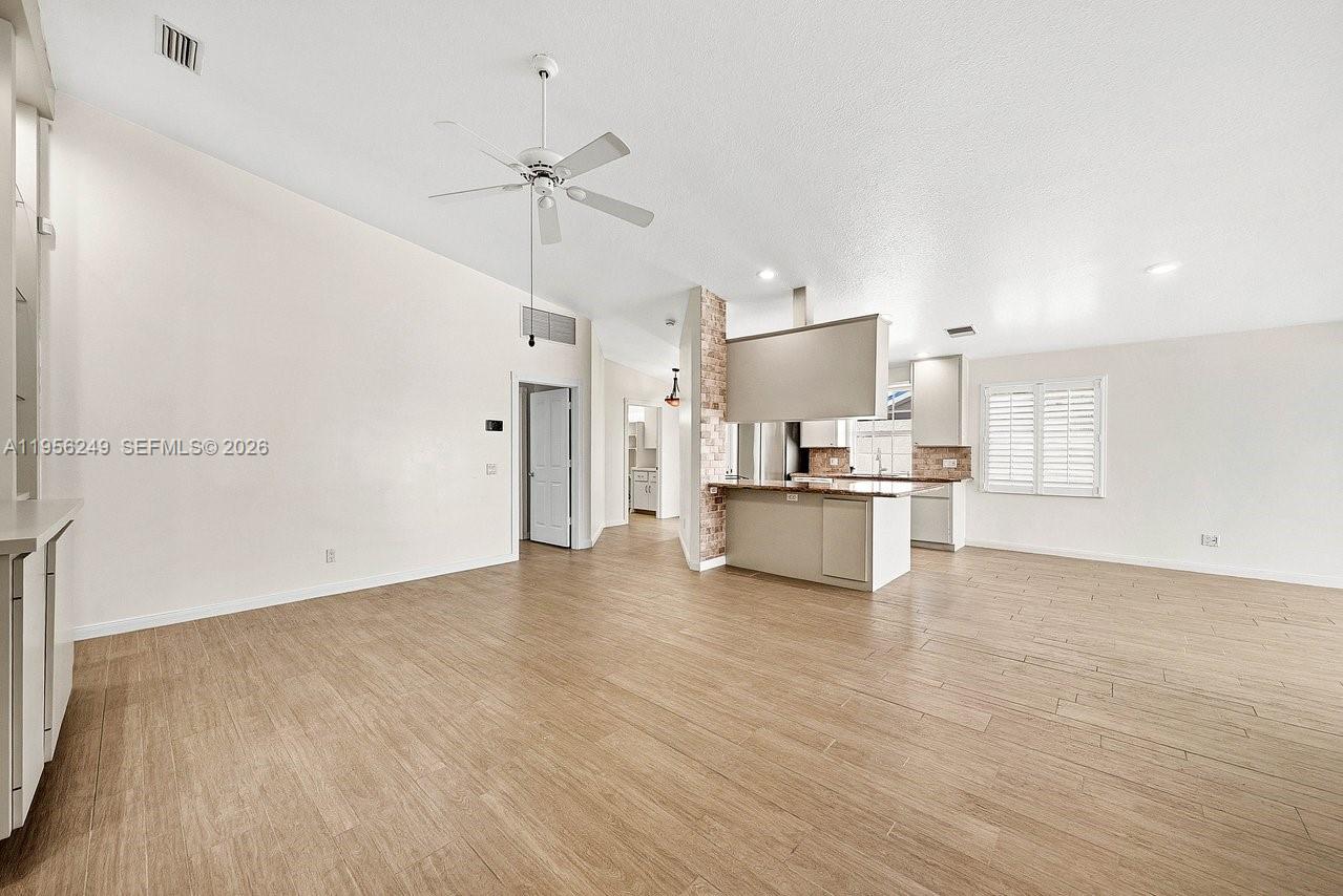 153 Brier Circle Jupiter, FL 33458 - Photo 18 of 61