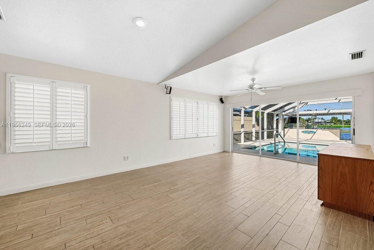 153 Brier Circle Jupiter, FL 33458 - Photo 23 of 61