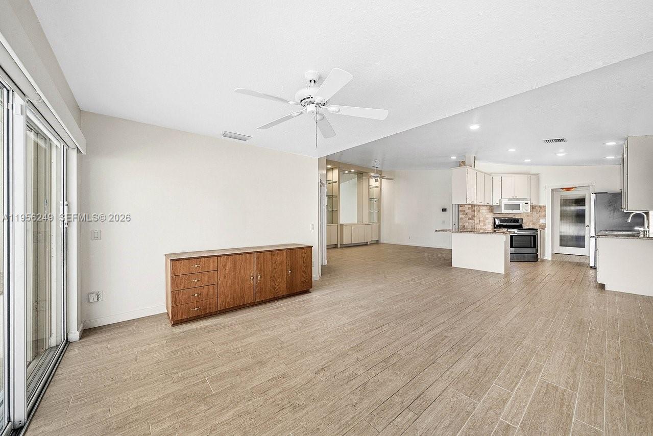 153 Brier Circle Jupiter, FL 33458 - Photo 25 of 61