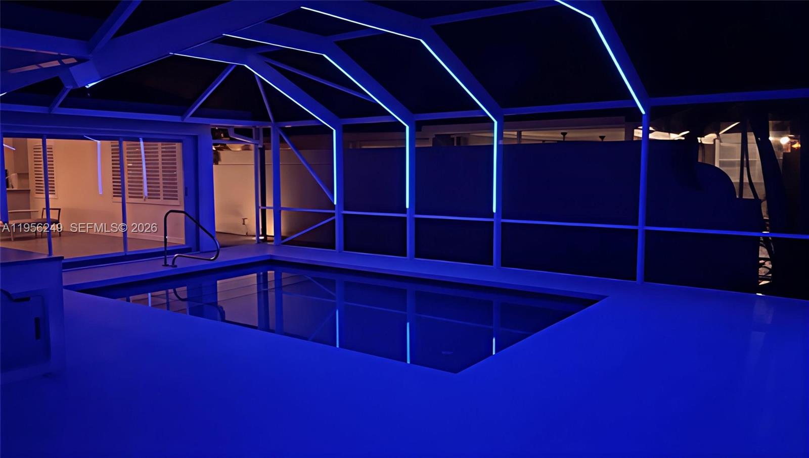 153 Brier Circle Jupiter, FL 33458 - Photo 5 of 61