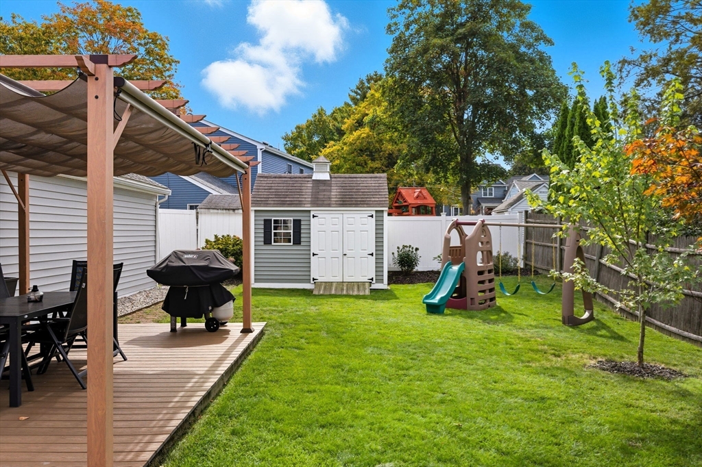 37 East Evergreen Road Natick, MA 01760 - Photo 3 of 30