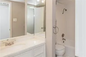 $144,900 | 4436 Harlanwood Drive, Unit 210, Fort Worth, TX 76109