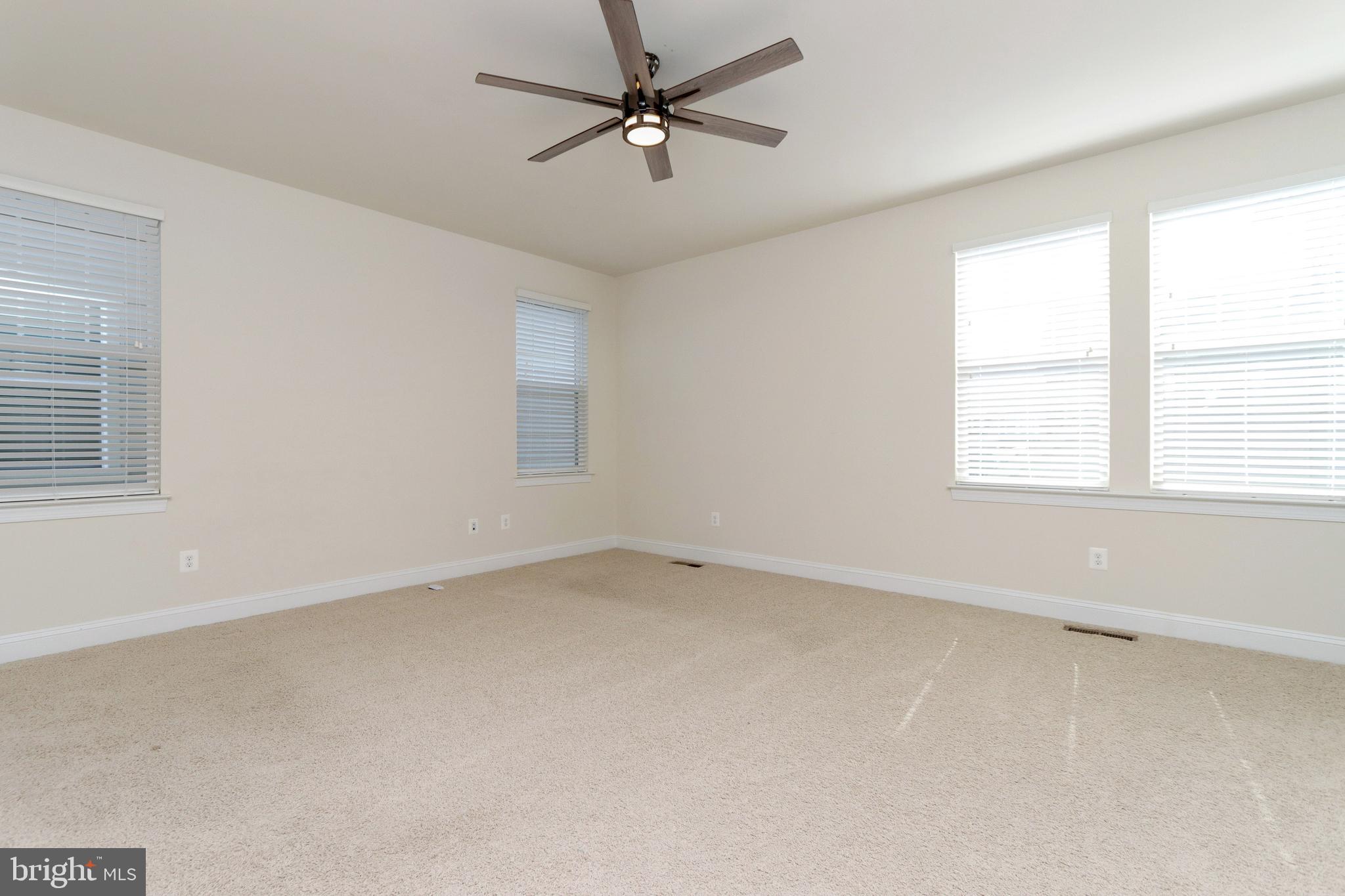 42031 Guardfish Way Brambleton, VA 20148 - Photo 25 of 52