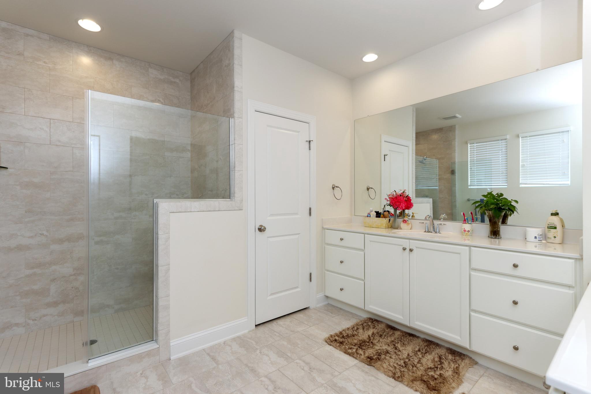 42031 Guardfish Way Brambleton, VA 20148 - Photo 28 of 52