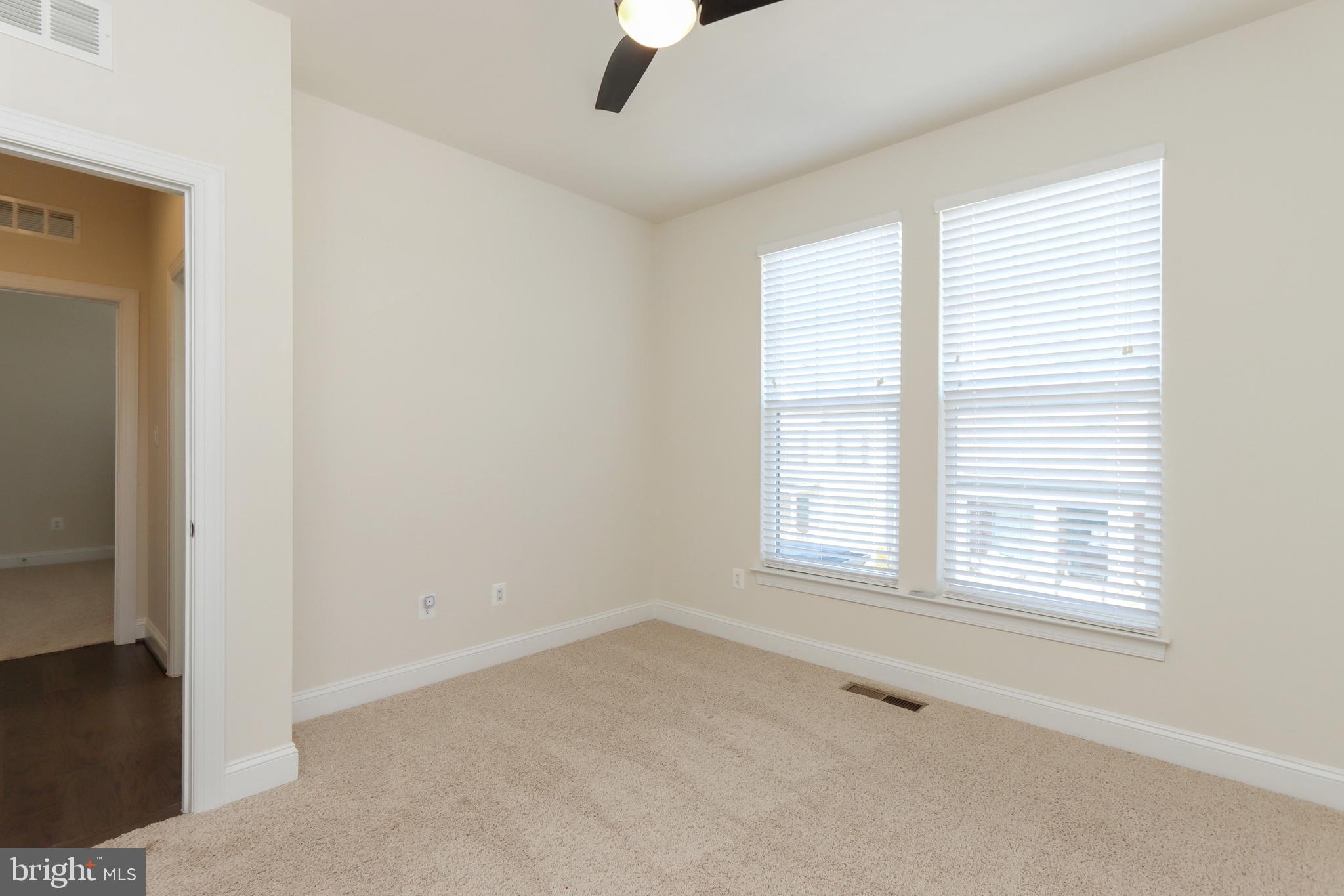 42031 Guardfish Way Brambleton, VA 20148 - Photo 36 of 52