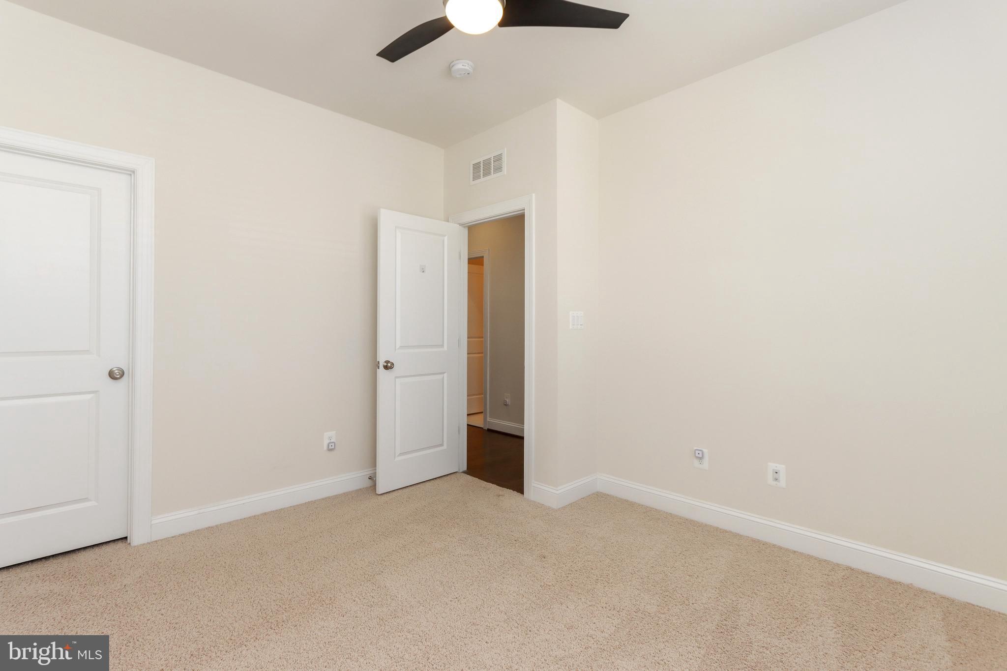 42031 Guardfish Way Brambleton, VA 20148 - Photo 37 of 52