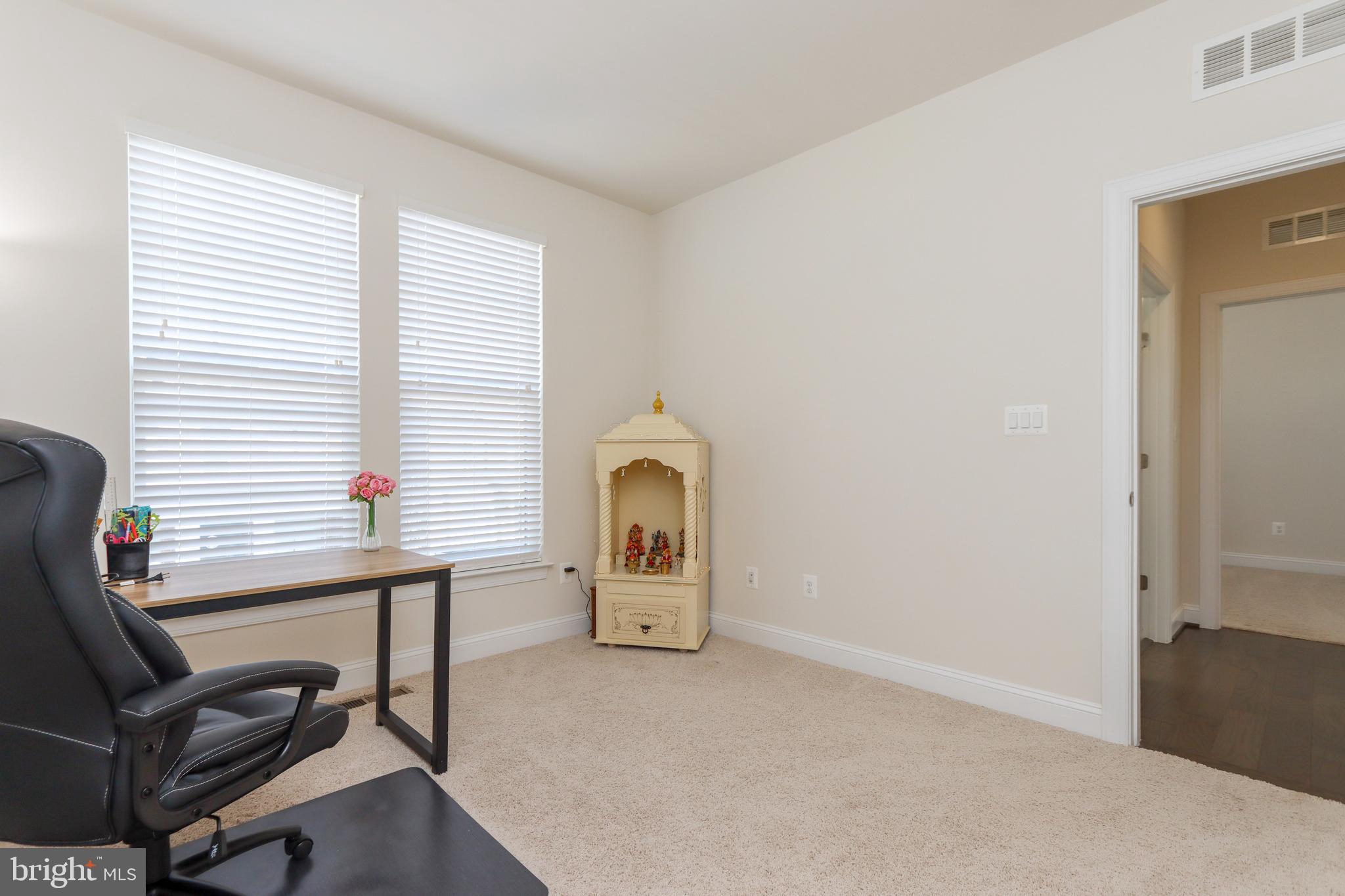 42031 Guardfish Way Brambleton, VA 20148 - Photo 39 of 52