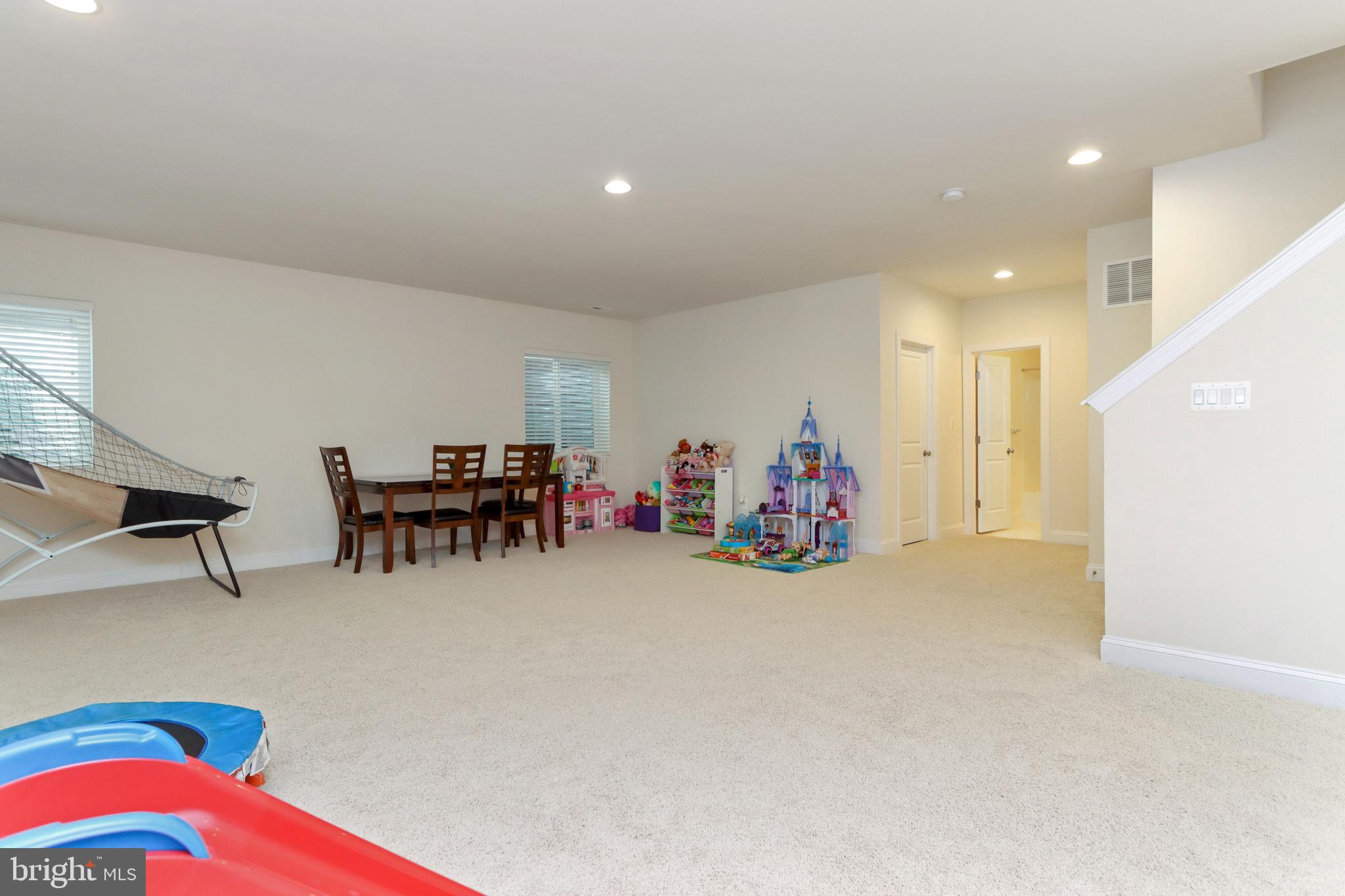 42031 Guardfish Way Brambleton, VA 20148 - Photo 43 of 52