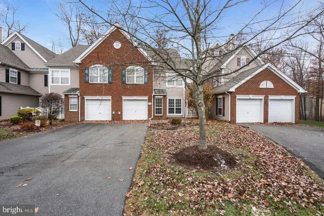 $550,000 | 305 Tuxford Court, Pennington, NJ 08534