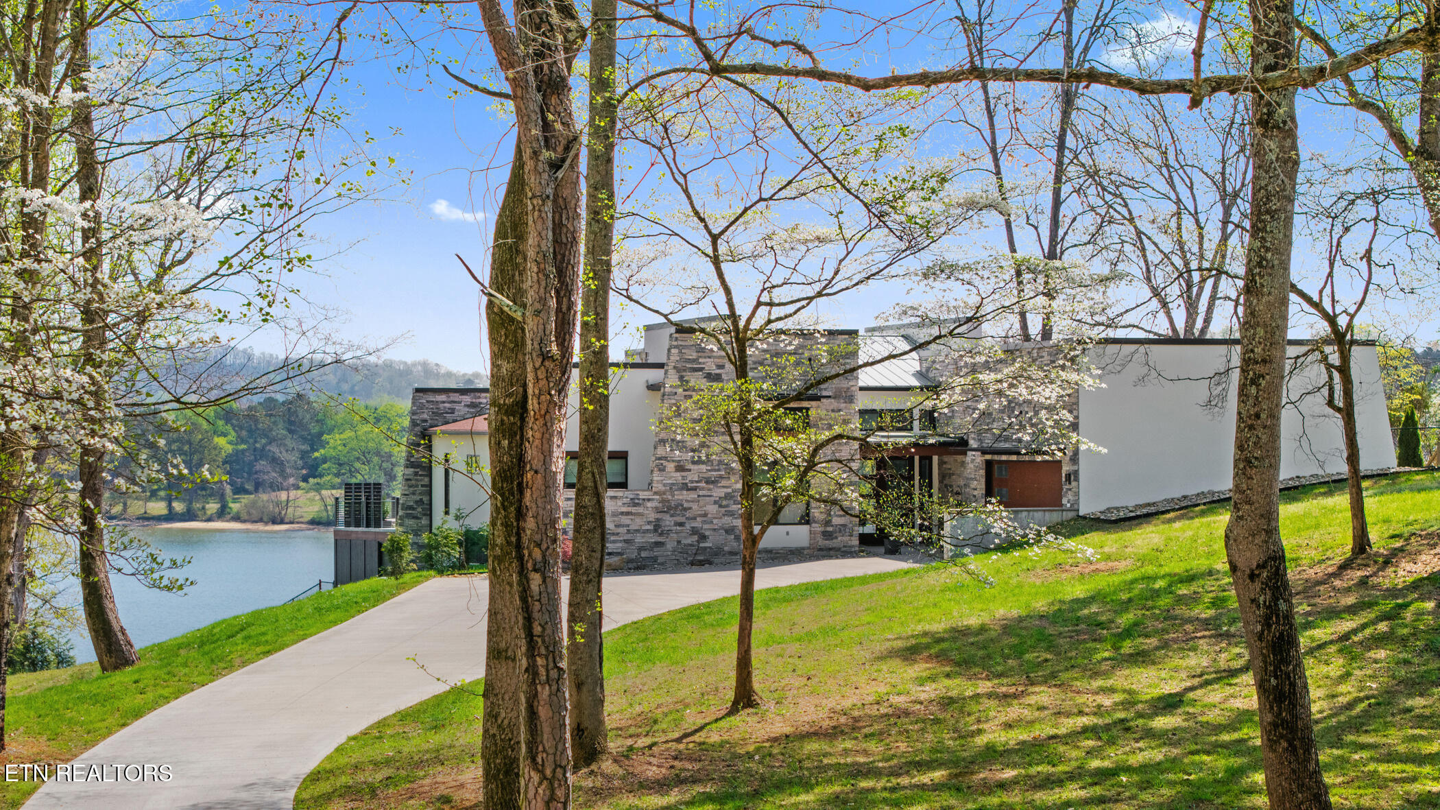 731 Bowman Bend Road Harriman, TN 37748 - Photo 6 of 60 dji_20260331123612_0784_d