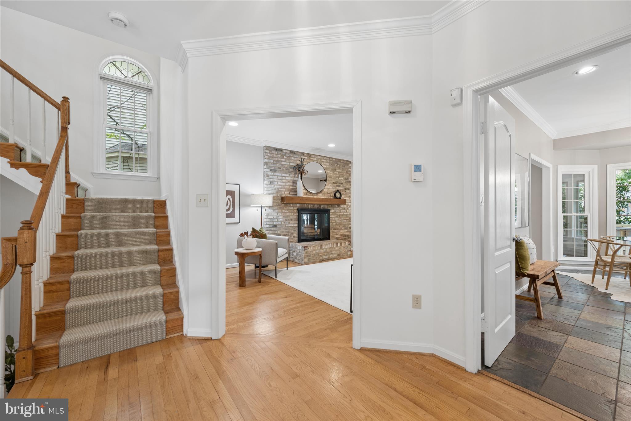 8900 Ellsworth Court Silver Spring, MD 20910 - Photo 24 of 86 Upper hall