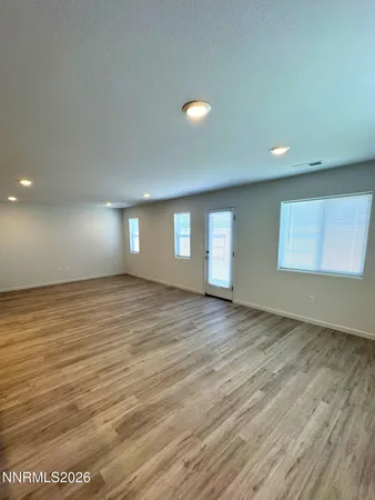 $2,295 | 501 Paradise Vly Road, Reno, NV 89506