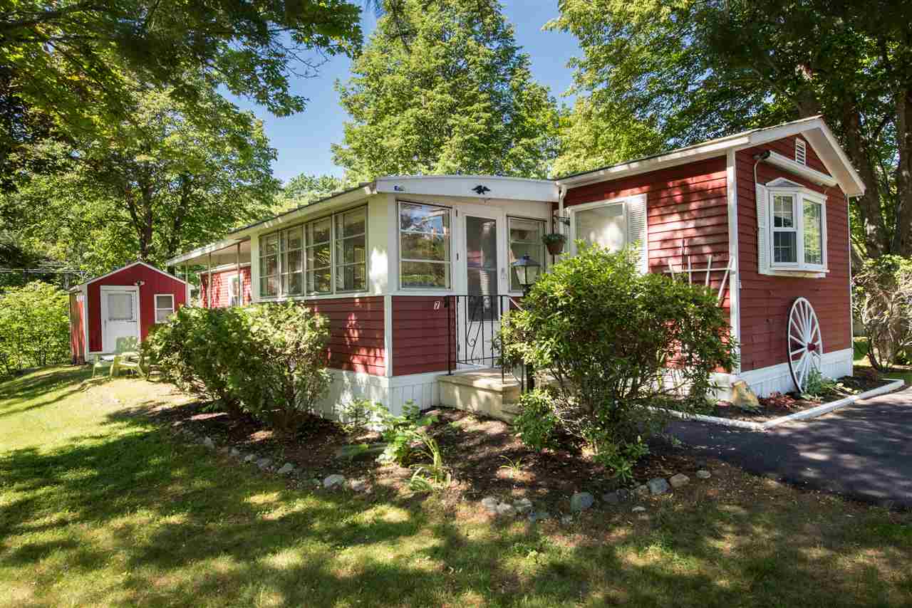 7 Arrowbrook Road Dover, NH 03820 - Photo 1 of 38