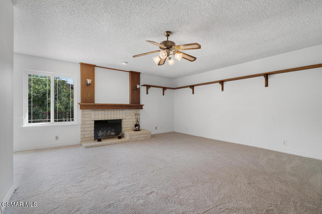 1278 Rambling Road Simi Valley, CA 93065 - Photo 8 of 76