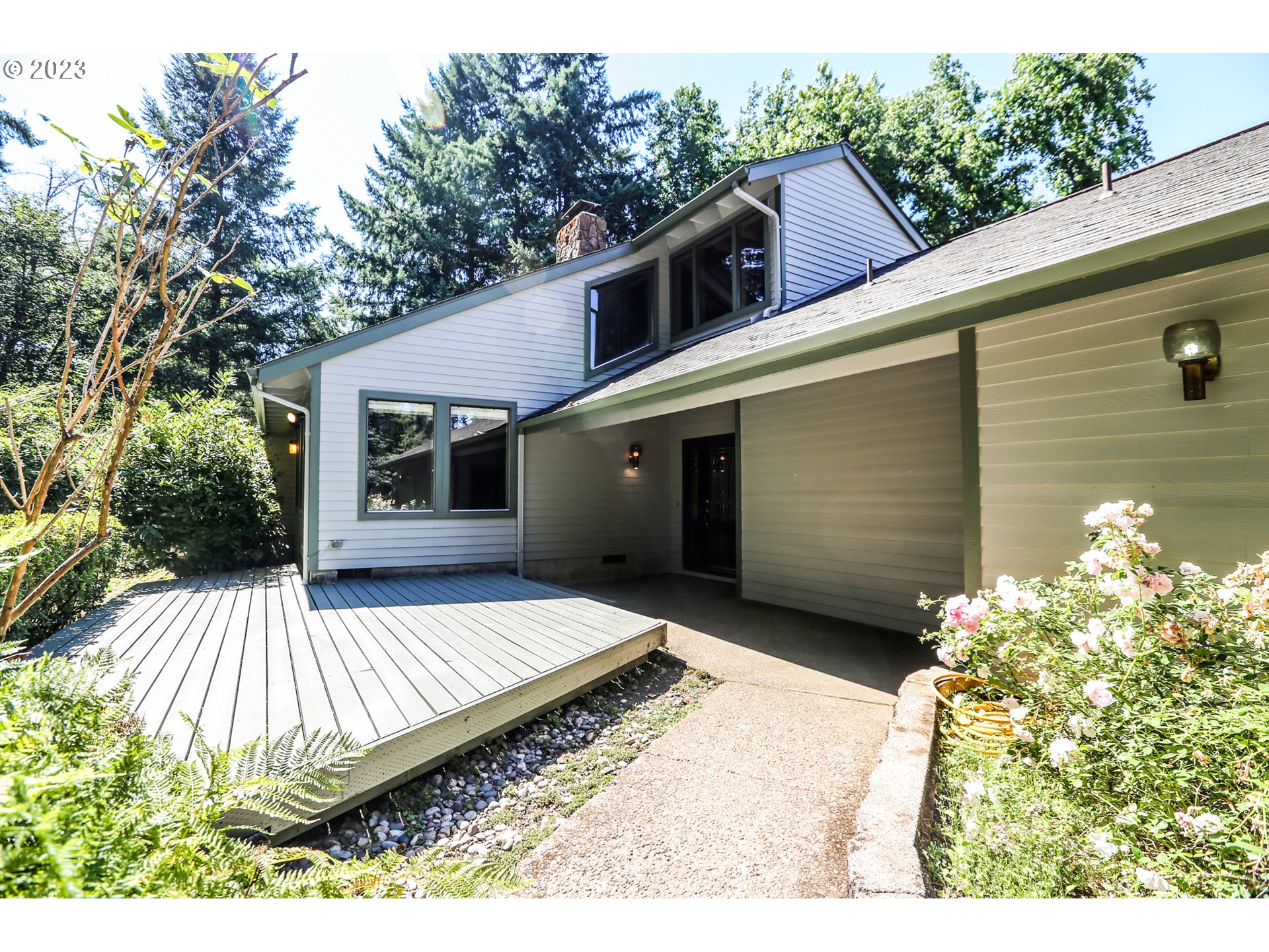41691 Deerhorn Road Springfield, OR 97478 - Photo 3 of 45 Gallery Image 3