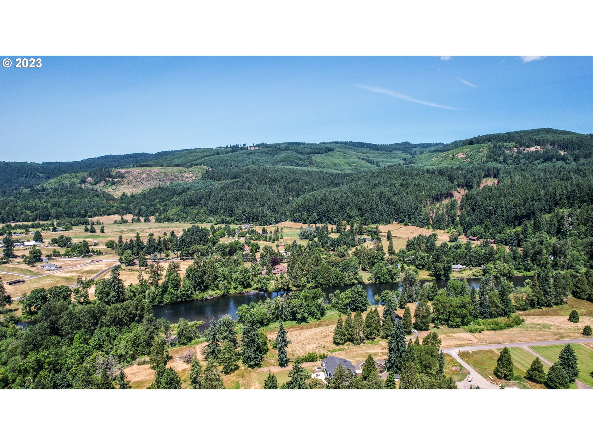 41691 Deerhorn Road Springfield, OR 97478 - Photo 36 of 45 Gallery Image 36