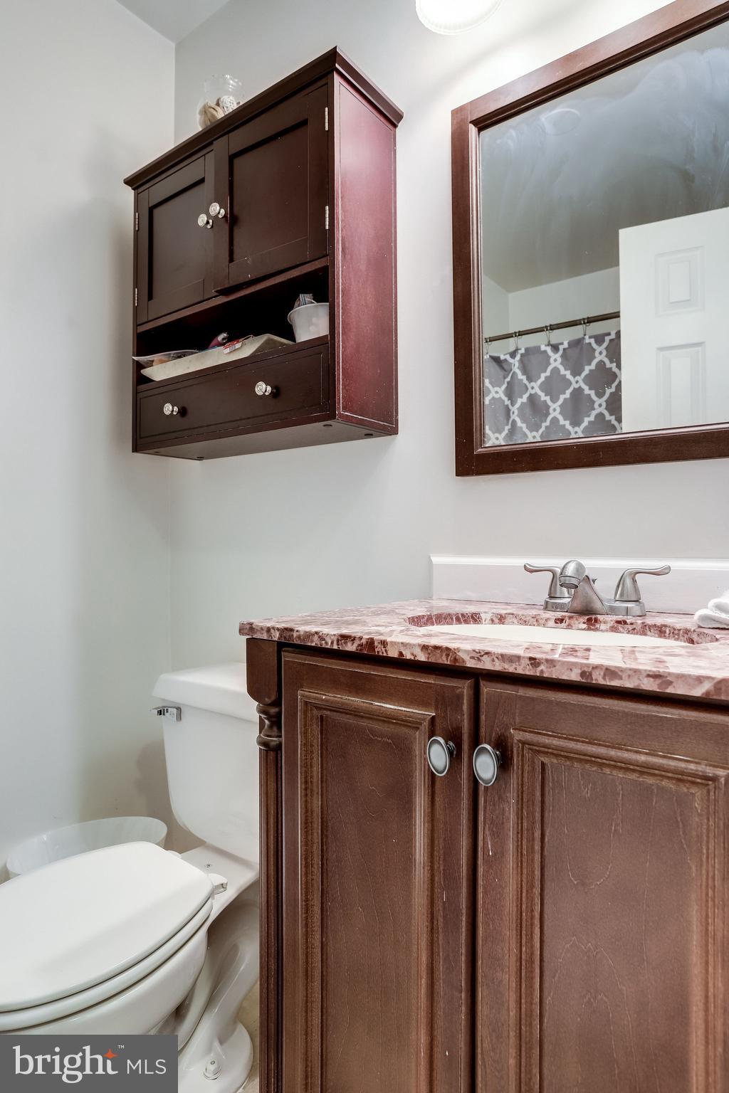 3810 9th Road South Arlington, VA 22204 - Photo 21 of 35 Second Bath