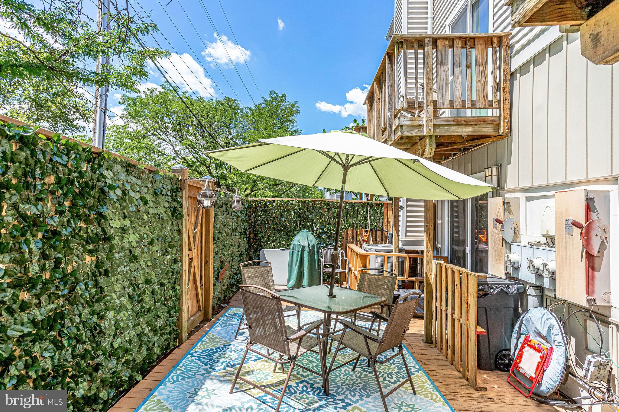 3810 9th Road South Arlington, VA 22204 - Photo 31 of 35 Patio