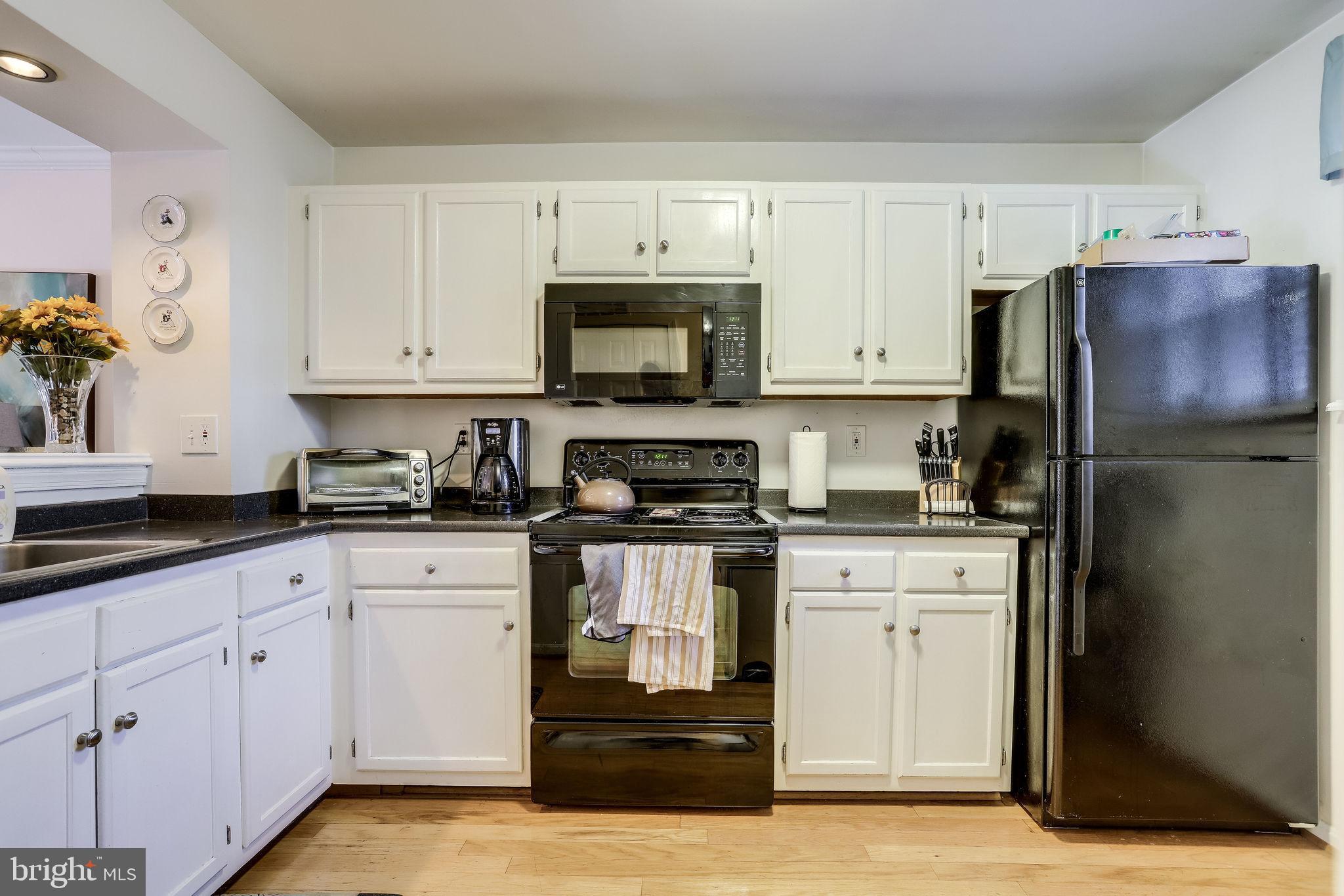 3810 9th Road South Arlington, VA 22204 - Photo 7 of 35 Kitchen
