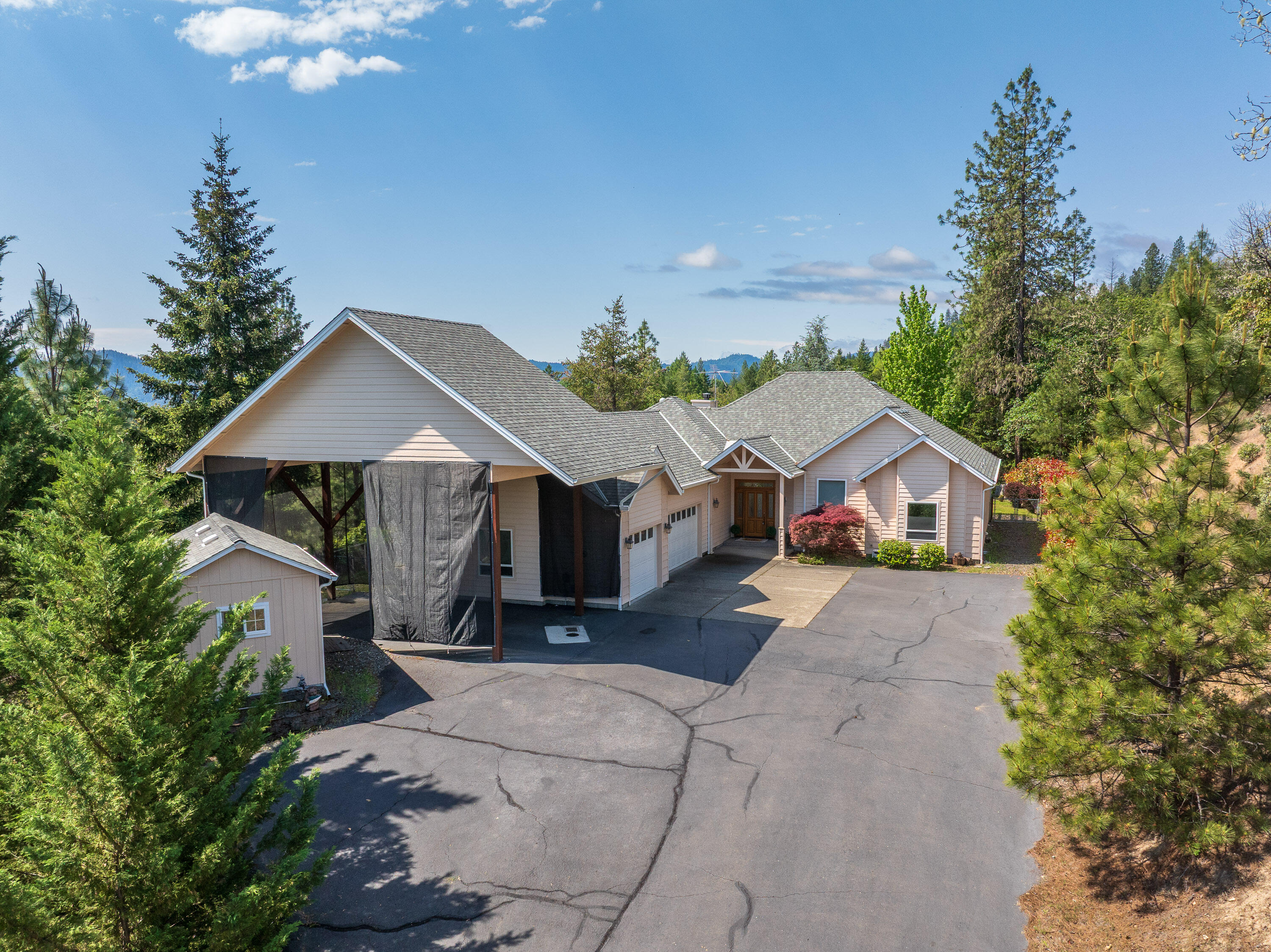 9703 Lower River Road Grants Pass, OR 97526 - Photo 42 of 43 9703LowerRiverRd-003