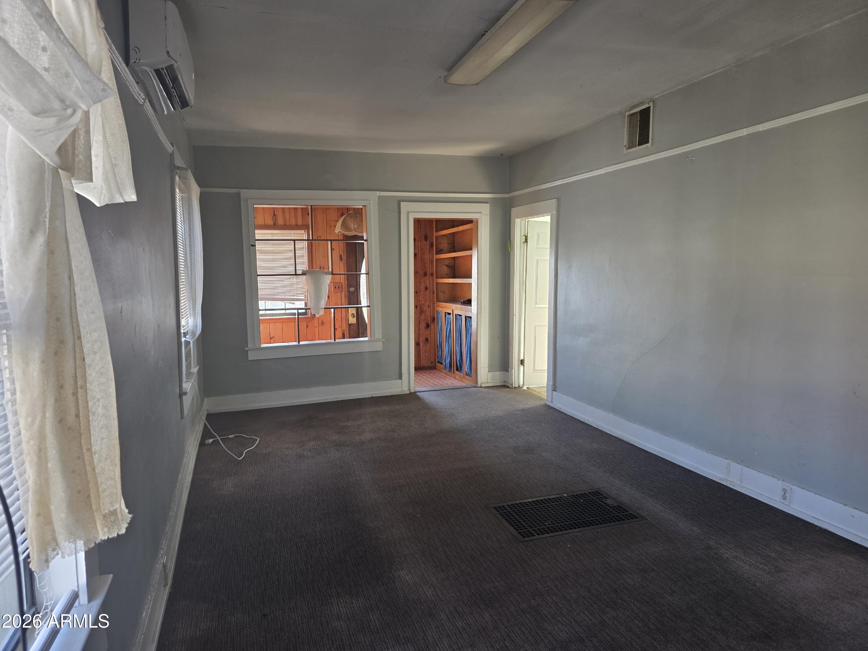 741 Monroe Street Globe, AZ 85501 - Photo 12 of 24 20260115_143053