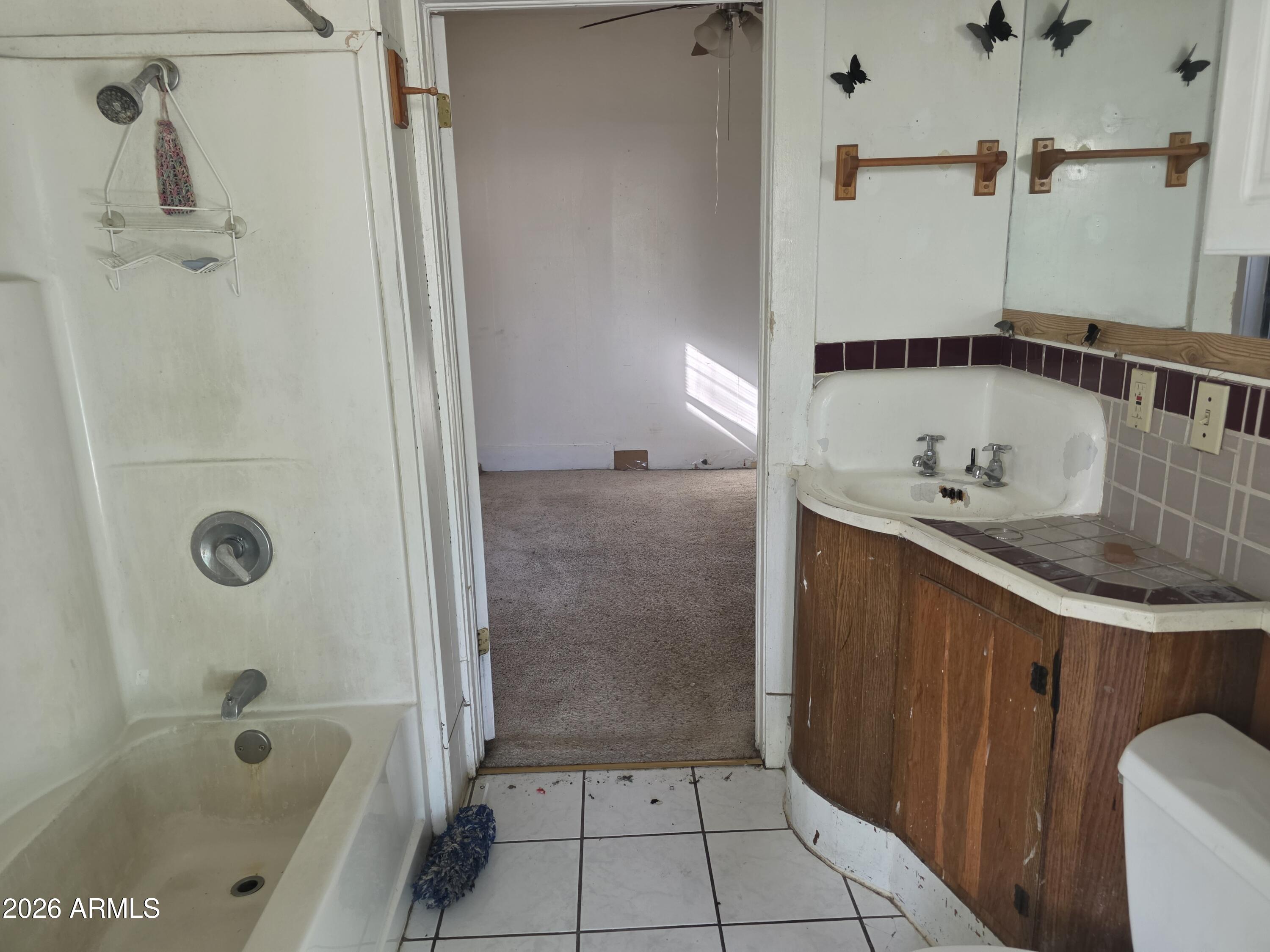 741 Monroe Street Globe, AZ 85501 - Photo 24 of 24 20260115_143235