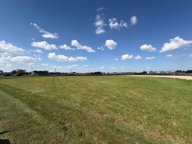 $2,300,000 | Lt 1-lt 3 Adams Road Highway K & Ne Frontage, Caledonia, WI 53126