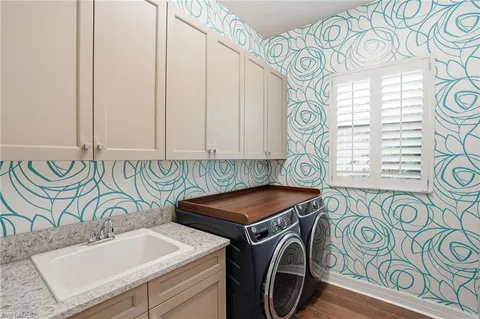 $1,450,000 | 4220 Amelia Way, Naples, FL 34119