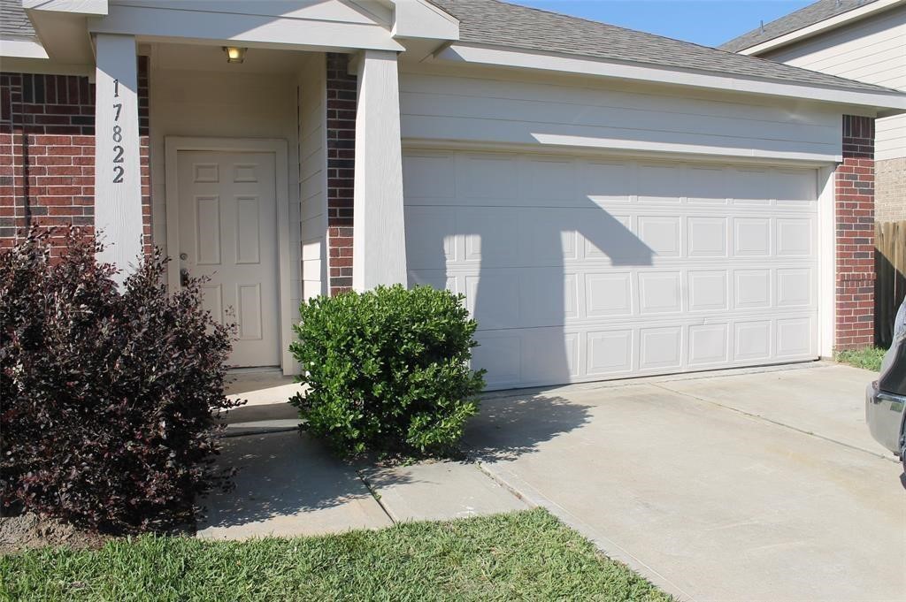 17822 Riata Canyon Court Cypress, TX 77433 - Photo 2 of 8