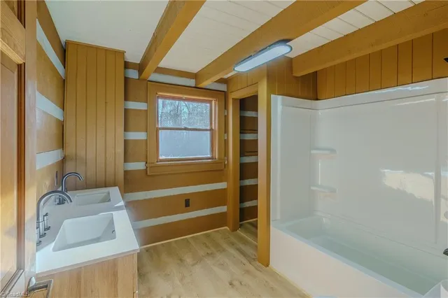 $449,900 | 3014 South Center Church Road, Thurmond, NC 28683