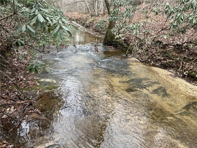 $449,900 | 3014 South Center Church Road, Thurmond, NC 28683