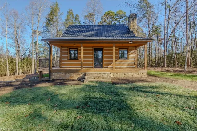 $449,900 | 3014 South Center Church Road, Thurmond, NC 28683
