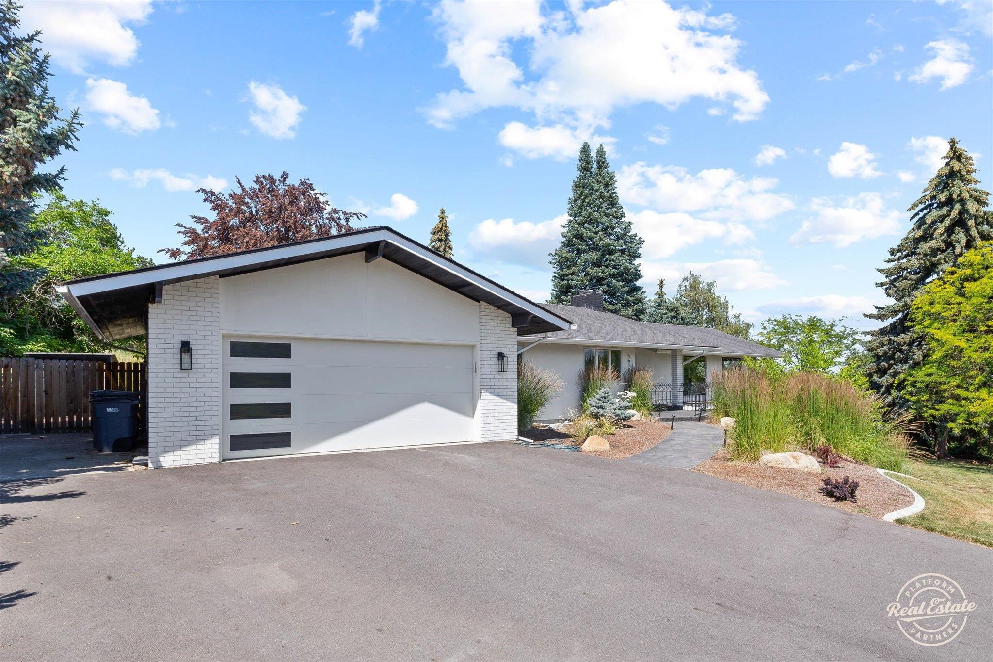 4610 South Farr Road Spokane Valley, WA 99206 - Photo 3 of 50 Gallery Image 3