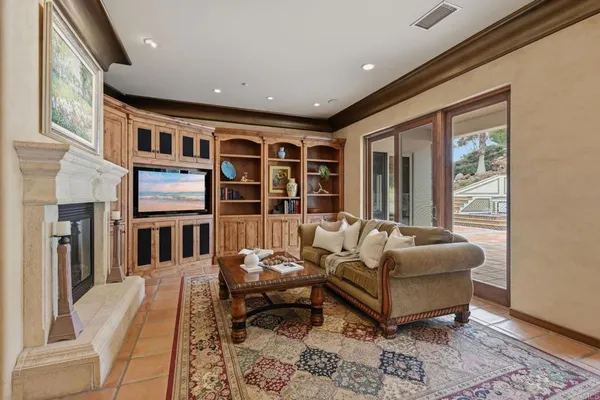 $5,595,000 | 3244 Olivenhain Farms Road, Encinitas, CA 92024