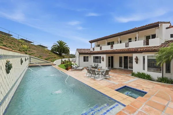 $5,595,000 | 3244 Olivenhain Farms Road, Encinitas, CA 92024