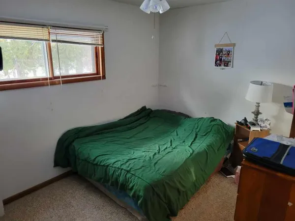 $194,900 | 954 South 36th Street, Manitowoc, WI 54220