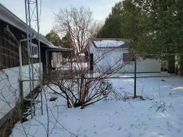$194,900 | 954 South 36th Street, Manitowoc, WI 54220