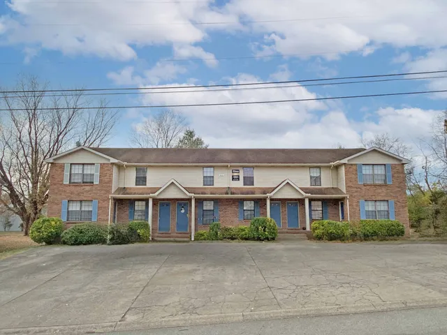 $890 | 1618 Baltimore Drive, Unit E, Clarksville, TN 37043