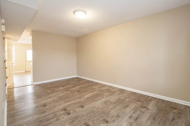 $890 | 1618 Baltimore Drive, Unit E, Clarksville, TN 37043