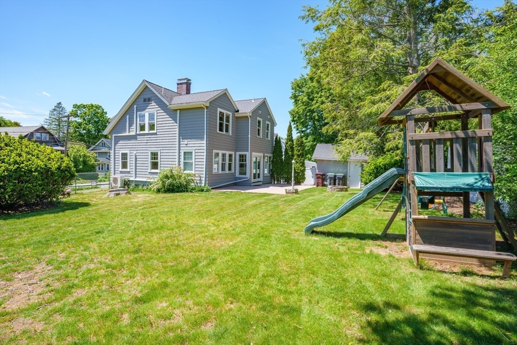 198 Cedar Street Dedham, MA 02026 - Photo 6 of 42