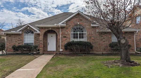 $3,095 | 1115 Cambridge Drive, Carrollton, TX 75007