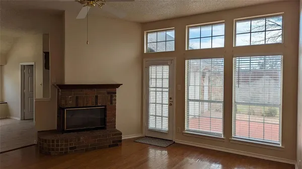 $3,095 | 1115 Cambridge Drive, Carrollton, TX 75007