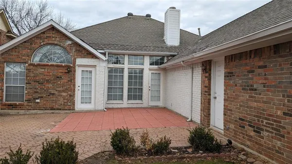 $3,095 | 1115 Cambridge Drive, Carrollton, TX 75007