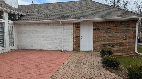 $3,095 | 1115 Cambridge Drive, Carrollton, TX 75007